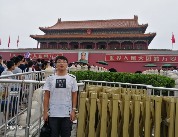 优秀班主任——王强