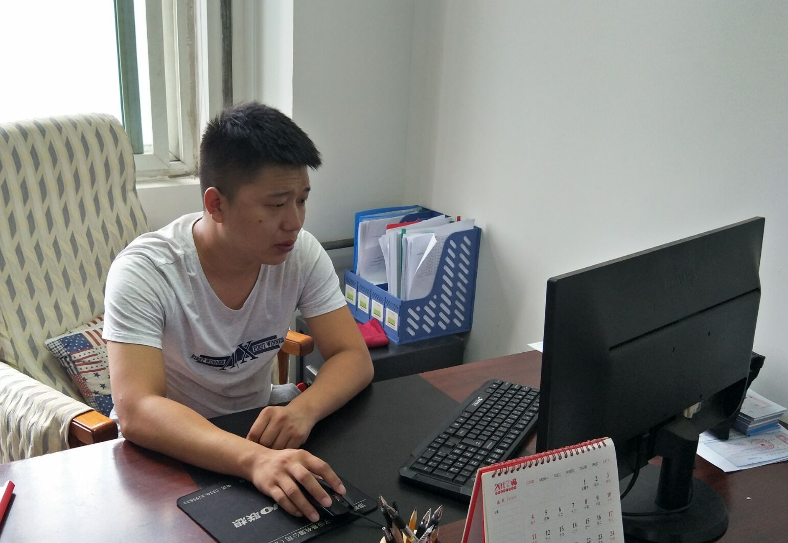 09工程2班赵少波